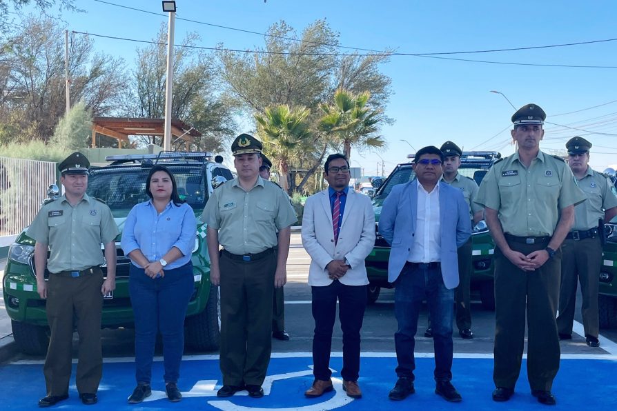 6 nuevos vehículos llegan a la Provincia del Tamarugal para reforzar la labor de Carabineros