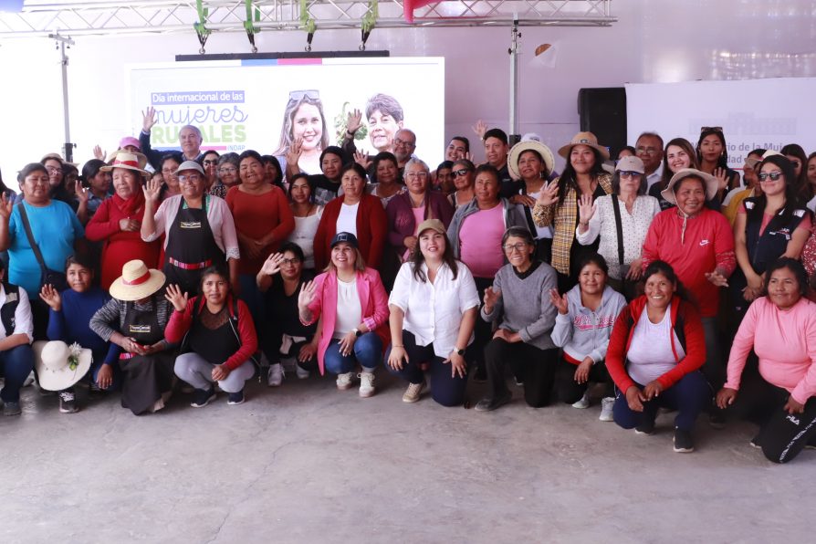 Día Internacional de las Mujeres Rurales en Pozo Almonte