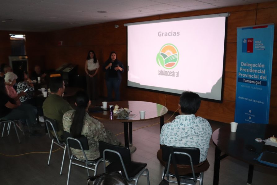 Comunidad de Pozo Almonte participó en “Tecito Científico”