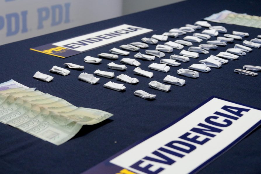 PDI detiene a dos personas por microtráfico en Huara tras alerta ingresada al Fono Denuncia Seguro *4242