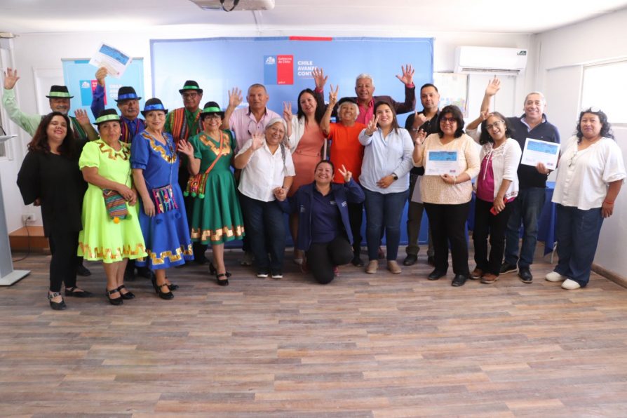 Organizaciones sociales del Tamarugal reciben fondos para fortalecer la vida comunitaria