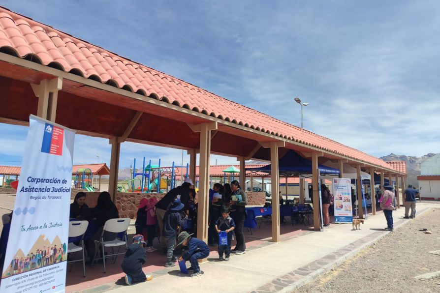 Plaza Ciudadana acercó servicios públicos a los vecinos y vecinas de Colchane